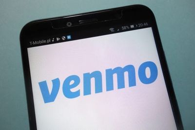 The “Venmo Glitch”: Why You Should Never Send Money “Back” to a Stranger
