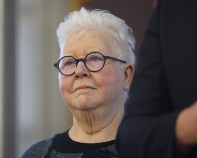 Val McDermid was assigned ‘sensitivity reader’ to cut offensive language from old books