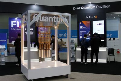 Coinbase launches expert board to assess quantum computing threat to crypto