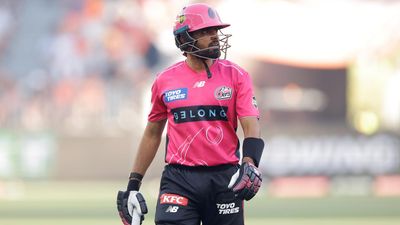 Babar Azam leaves BBL day before grand final qualifier