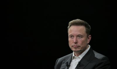 Why Are Elon Musk and Ryanair CEO Michael O'Leary Beefing? Here's What We Know