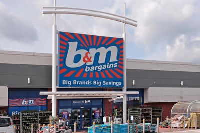 B&M alerts over profits again amid turnaround plan