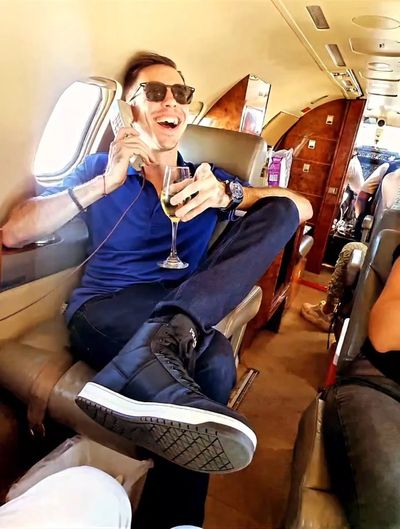 Ex-flight attendant 'conned his way onto hundreds of free flights by posing as pilot'