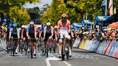 Fire threat means Tour Queen stage loses Willunga crown