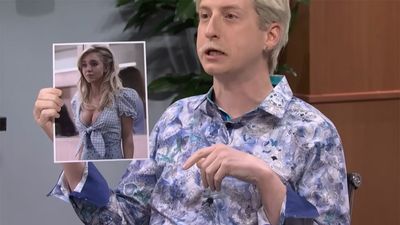 ‘And Then The Chesty One Comes In.’ SNL’s Cut For Time Sketch Hilariously Reimagined Sydney Sweeney And Zendaya’s Euphoria