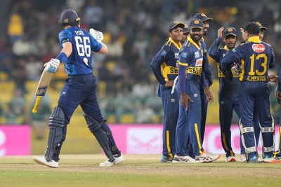 England suffer more misery in morale-sapping ODI loss to Sri Lanka