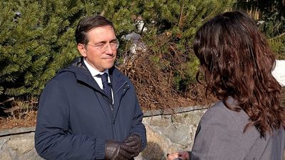 EU must 'move towards creating European army', Spanish FM tells Euronews