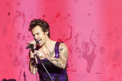 Former One Direction star Harry Styles announces tour including six Wembley gigs