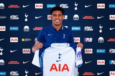 Souza: Tottenham confirm second January signing in £13m deal