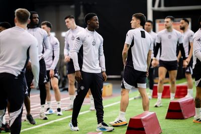 Manchester United: Michael Carrick issues Kobbie Mainoo verdict after Casemiro exit confirmed