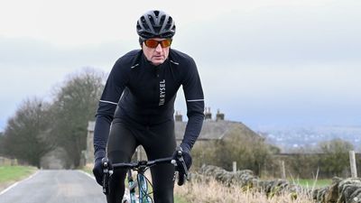 Van Rysel RCR-R PRO Wind/Rain 4-season road cycling jacket - pro price and pro performance?