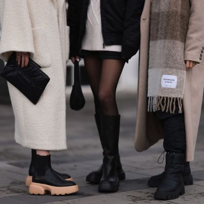 22 Chic Snow Boots New Yorkers Rely on to Stay Warm During a Cold Front