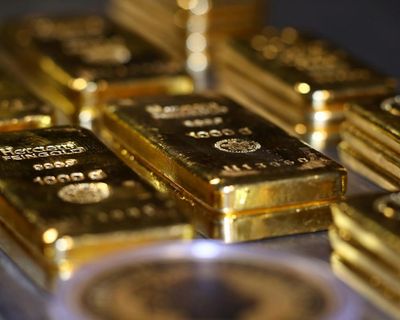‘Repatriate the gold’: German economists advise withdrawal from US vaults
