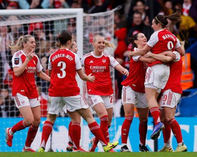 Mead sparks Arsenal win at Chelsea and Bompastor accepts WSL title has gone