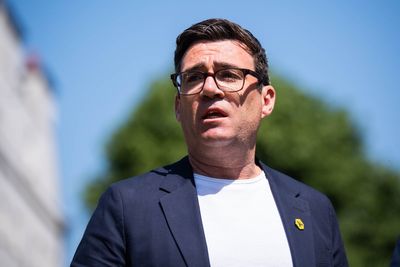 Burnham says he plans to stand in by-election
