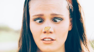 Why don't you usually see your nose?