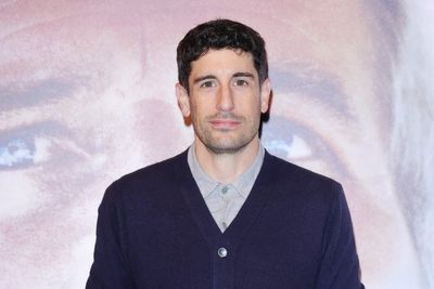 Jason Biggs showed his son the infamous American Pie scene to ‘get ahead’ of awkward conversations