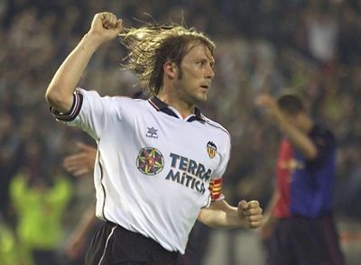 ‘Real Madrid wanted me, but I knew they were never going to trigger my release clause’ Gaizka Mendieta on the offers he got to leave Valencia