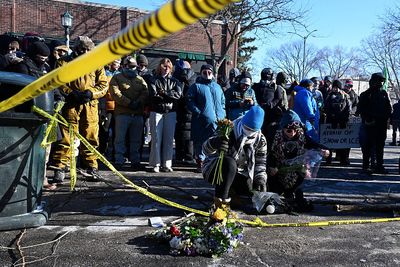 New Minnesota shooting leaves spending package in peril