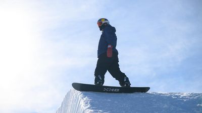 Snowboard king makes X-Games history to continue reign