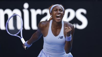 Gauff rides Open rollercoaster to make quarters