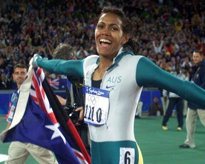 Cathy Freeman leads Australia Day honours alongside enforcer of world-first social media ban