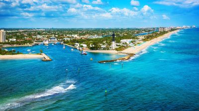 36 Best Florida Cities To Retire With $500K in Savings