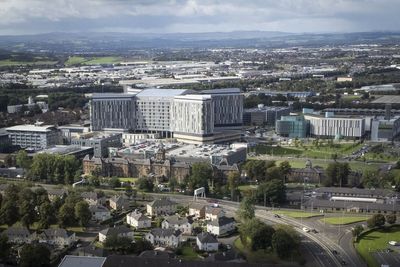Police investigating six infection-linked deaths at Glasgow hospital