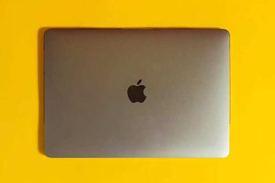 MacBook Pro Buyers Are Waiting Longer and Apple’s M5 Upgrade May Explain Why