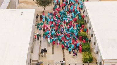 'Freedom for the kids': Anti-ICE protests shake Minneapolis after 5-year-old detained - watch