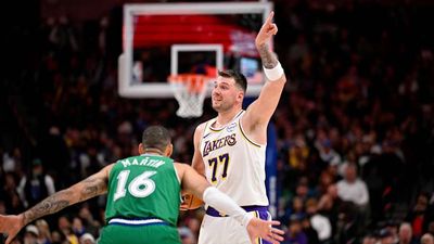 Luka Dončić Made Special Gesture for Mavericks Fans in Return to Dallas With Lakers