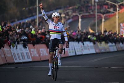 UCI Cyclo-cross World Cup Hoogerheide: Mathieu van der Poel storms to dominant record-breaking victory one week before Worlds