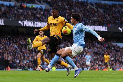 Mature decision to deny Manchester City a penalty for handball sets example for referees