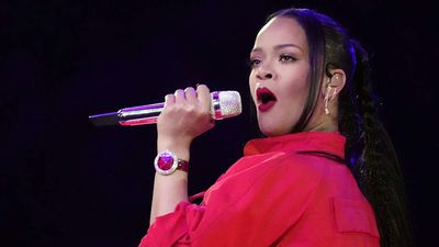 Super Bowl Halftime Length Explained: Timing, Setup & Why It’s Longer Than Normal