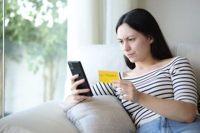 10 Fees That Activate When You Try to Cancel a Subscription