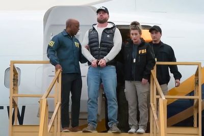 Ex-Olympic snowboarder accused in drug smuggling ring heads to court