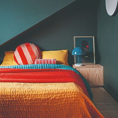 7 2016 colours that are having a huge comeback this year – experts reveal how to make them look stylish, not dated in 2026