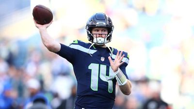 Albert Breer’s NFL Notes: Sam Darnold Praises Klint Kubiak