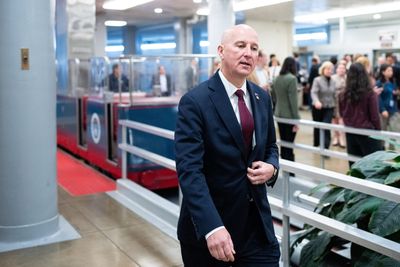 Minneapolis shooting galvanizes some Trump faithful in Senate GOP