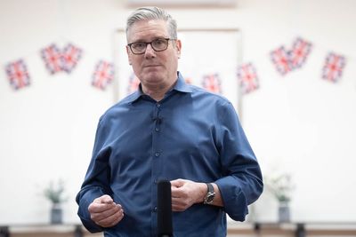 Sir Keir Starmer says he does not have to choose between ties with China and US