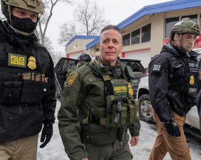 Border patrol commander to leave Minneapolis after shooting of Alex Pretti