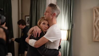 After Law And Order: SVU’s Attack On Carisi, BTS Video Proves Peter Scanavino Hasn’t Lost His Touch At Playing A Detective