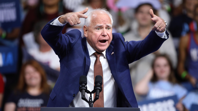 Tim Walz–Trump Call: President Agrees to Reduce Federal Agents After Minnesota Deaths