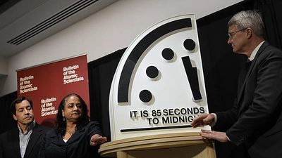 'Doomsday Clock' set at 85 seconds to midnight, Bulletin of the Atomic Scientists says