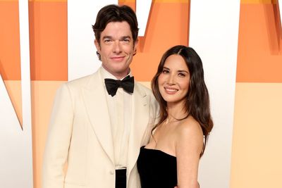 John Mulaney says he takes care of Olivia Munn’s ‘large Vietnamese family’ financially