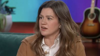 One Wrinkle To That ‘Rumor’ The Kelly Clarkson Show Is Ending, Per A Rep