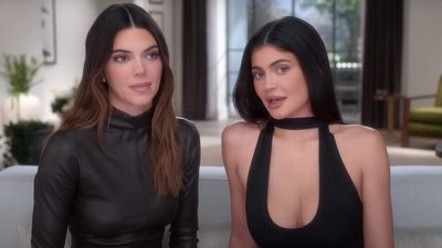 I'll Never Look At Kylie Jenner's Perfume The Same After Learning She And Kendall's Cleavage Shaped The Bottle