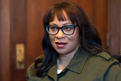 Rep. Janelle Bynum recalls interning for Arlen Specter