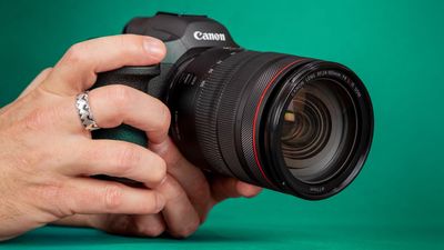 I've used it professionally for months and this one small thing is the biggest flaw with Canon's EOS R5 Mark II camera