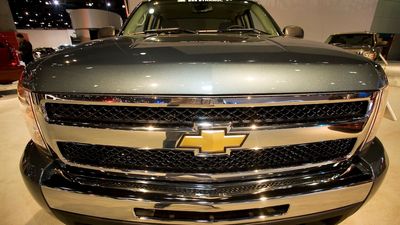 Woman says a Toyota dealership test drove her Tahoe, then the engine mysteriously ‘failed’ — and they swooped in with a bargain-bin offer